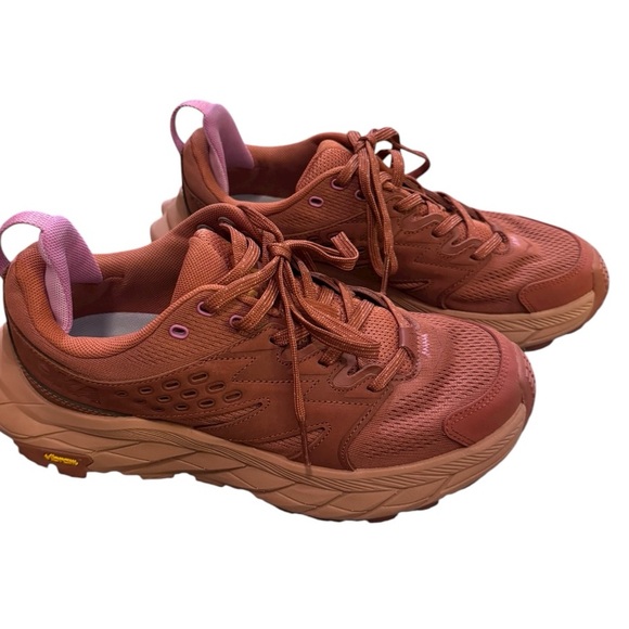 Hoka Shoes - Hoka Women's Athletic Shoes Anacapa Size 7.5